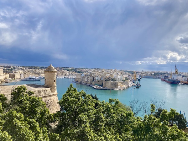 View over the water to the the Three Cities from the Upper Barrakka Gardens in Valletta